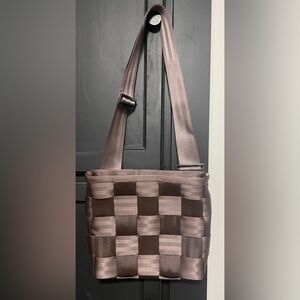 Harvey's Original Seatbelt Taupe Expresso Sling Crossbody Handbag